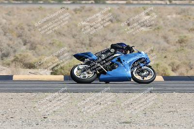 media/Nov-01-2025-CVMA (Sat) [[fc0f7531b8]]/Race 4-500-400-350 Supersport/